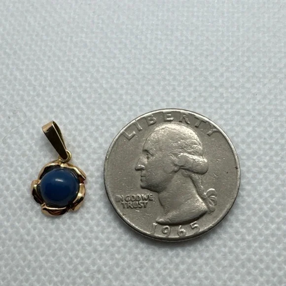Vintage 14K Yellow Gold Blue Gemstone Accent Charm Pendant, Europe, Finland, 585 - Picture 8 of 11